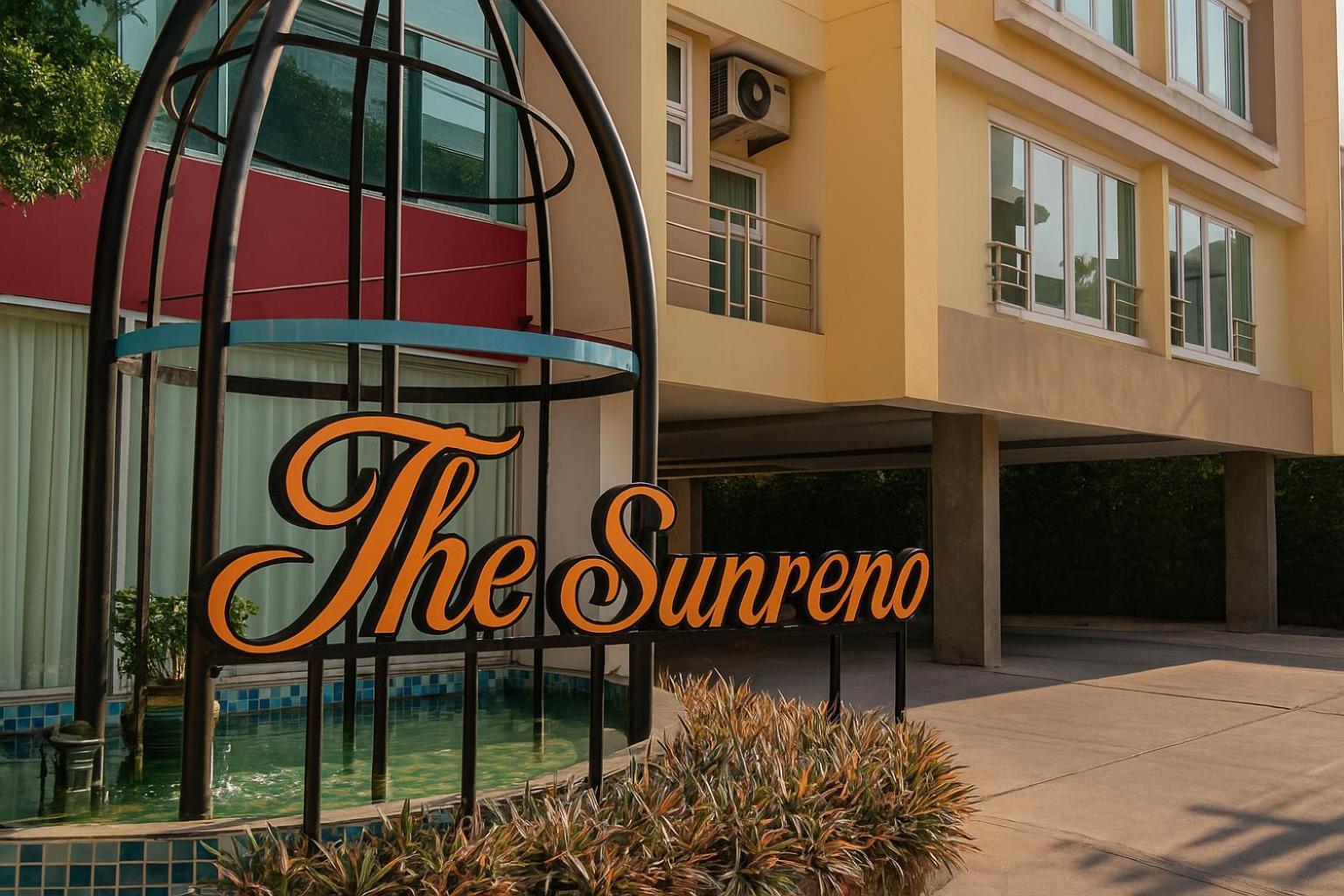 The Sunreno Hotel Sha Бангкок Экстерьер фото