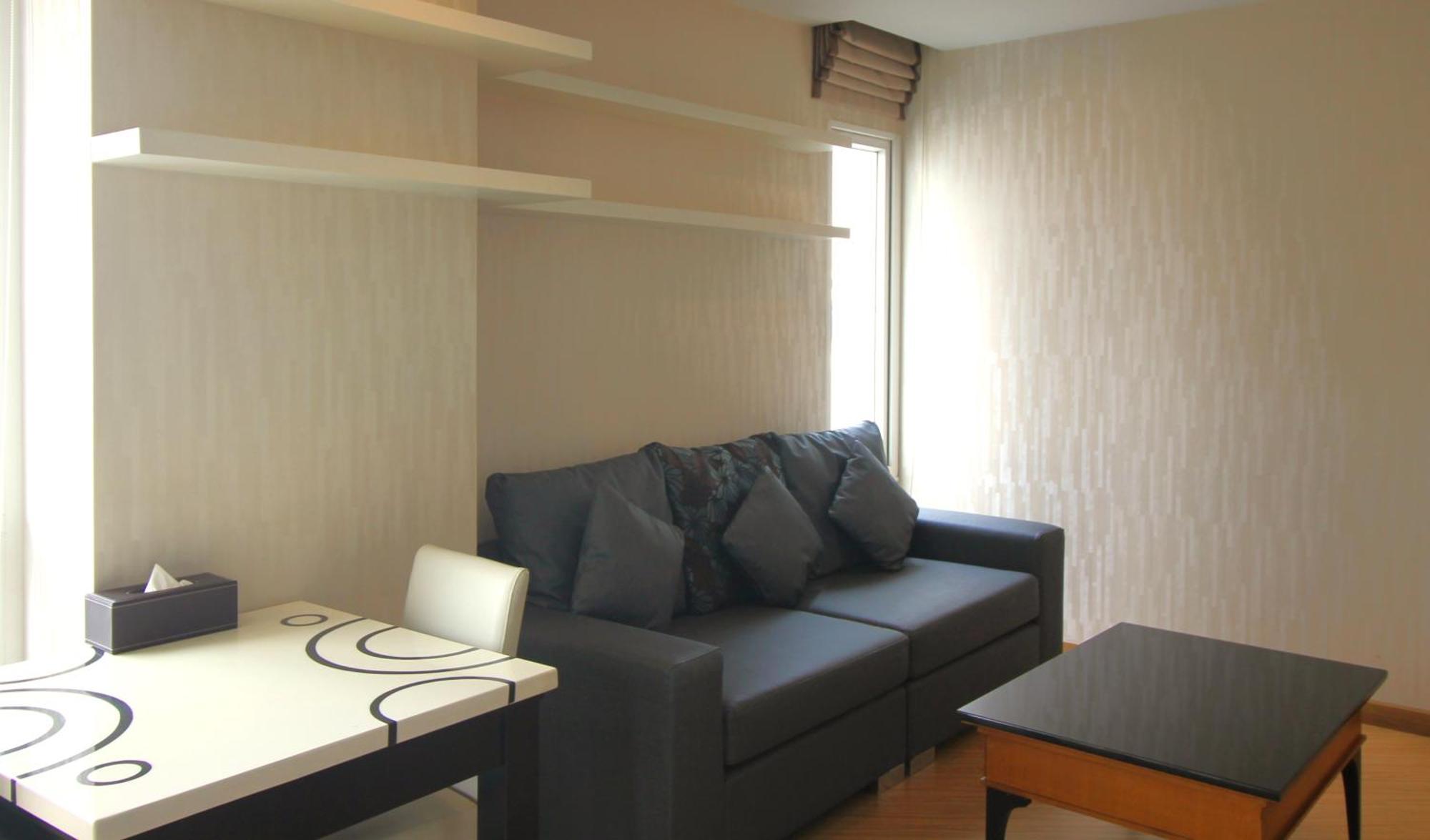 The Sunreno Hotel Sha Бангкок Экстерьер фото